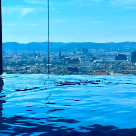 Panorama Sky Apartment I Rooftop Pool I Metro Station Wien Ngoại thất bức ảnh