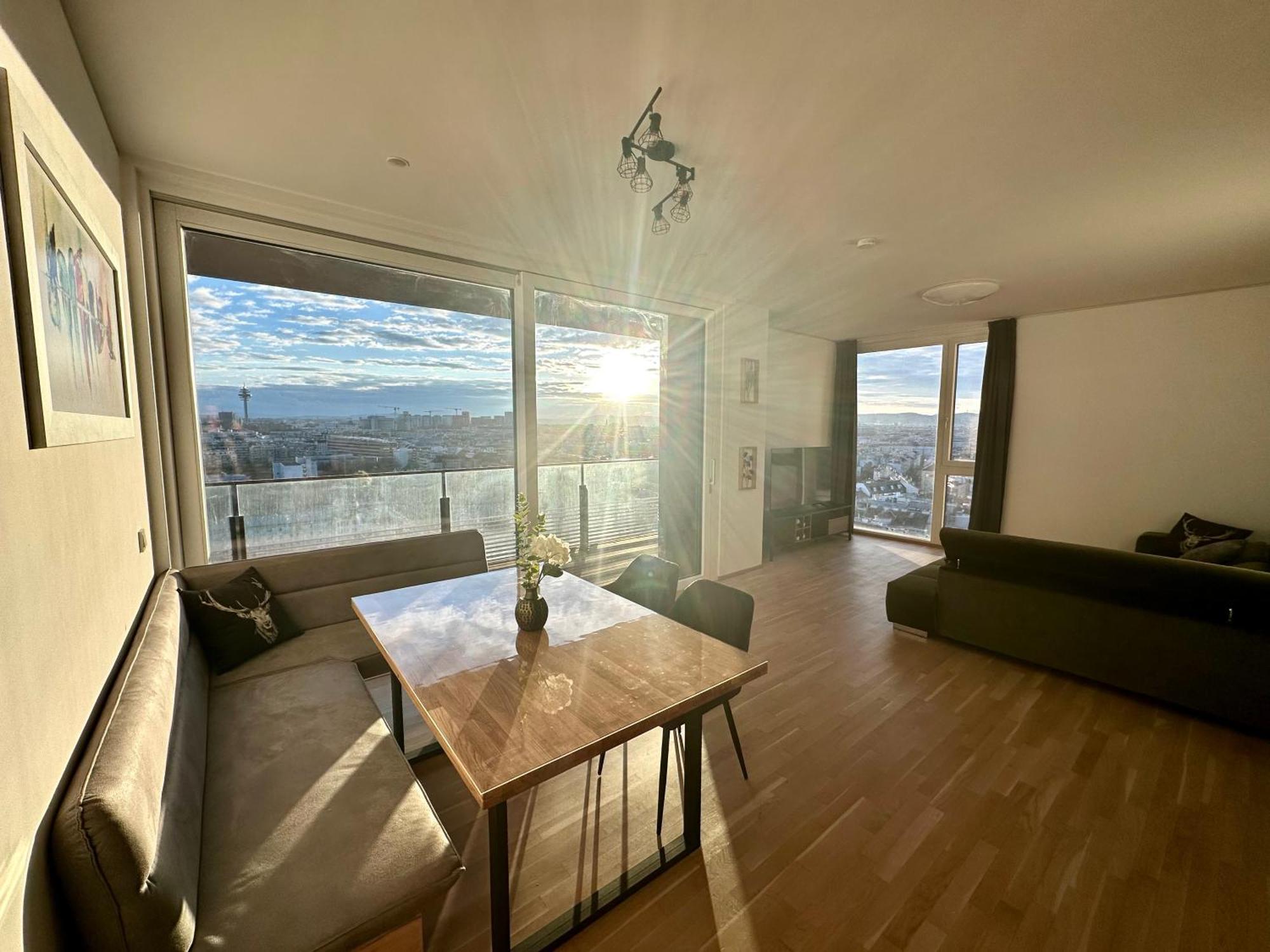 Panorama Sky Apartment I Rooftop Pool I Metro Station Wien Ngoại thất bức ảnh